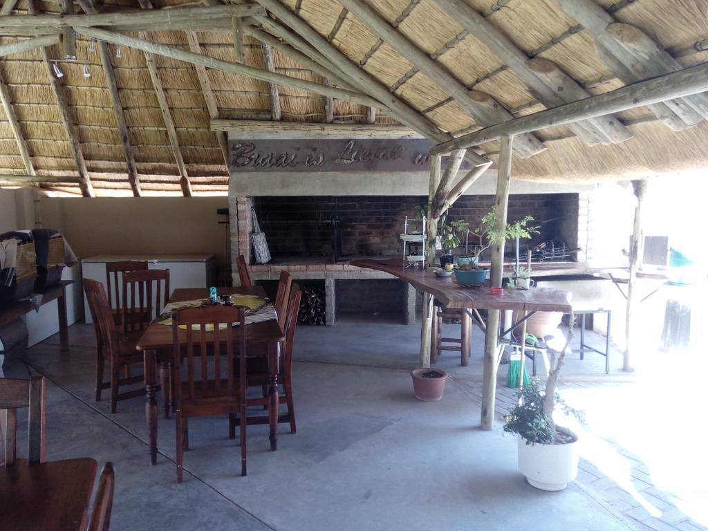 Xain Quaz Camp Hotel Gobabis Екстериор снимка